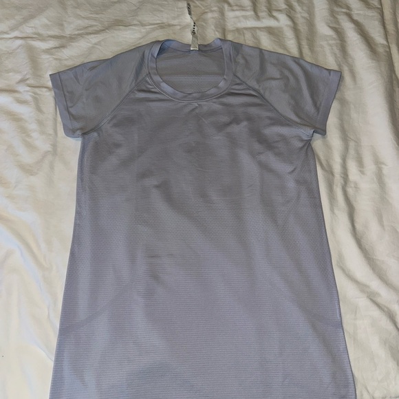 NWOT Lululemon Swiftly Short Sleeve Top - Picture 12 of 12